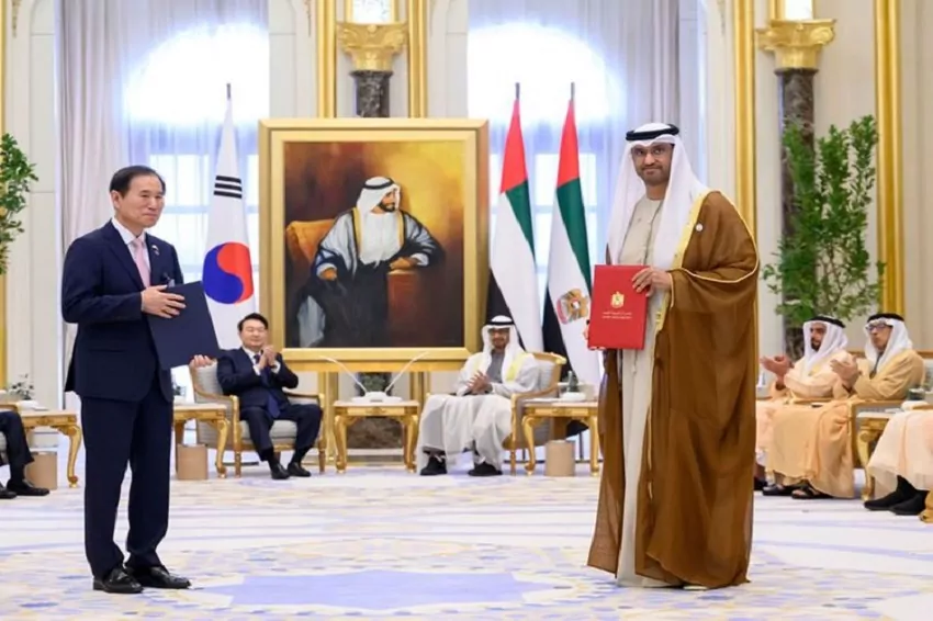 UAE and Korea exchange, announce several agreements and MoUs