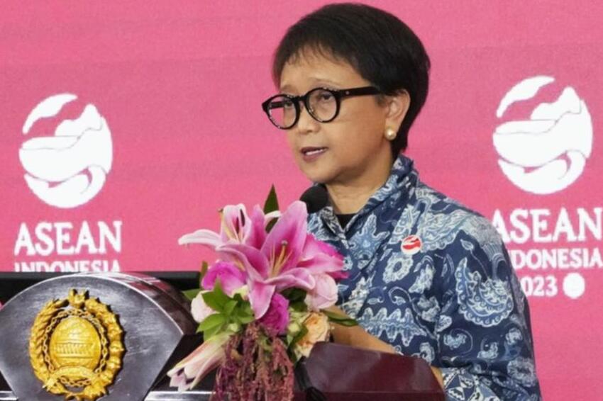 asean chair indonesia will increase discussions on the south china sea code