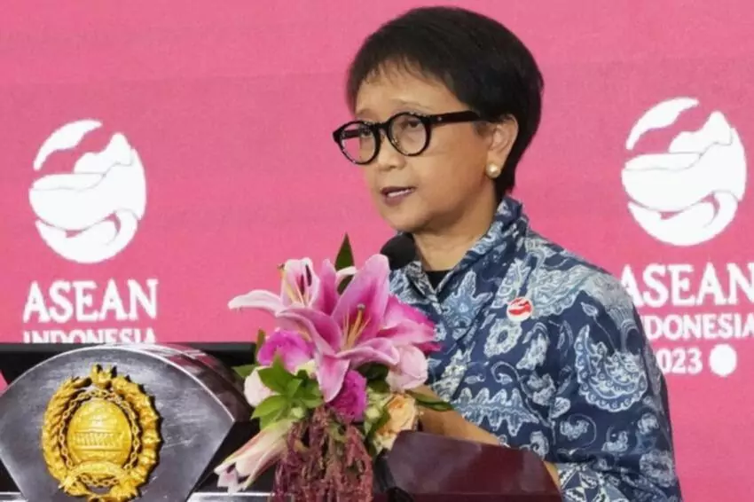 china and asean will step up negotiations on a south china sea code