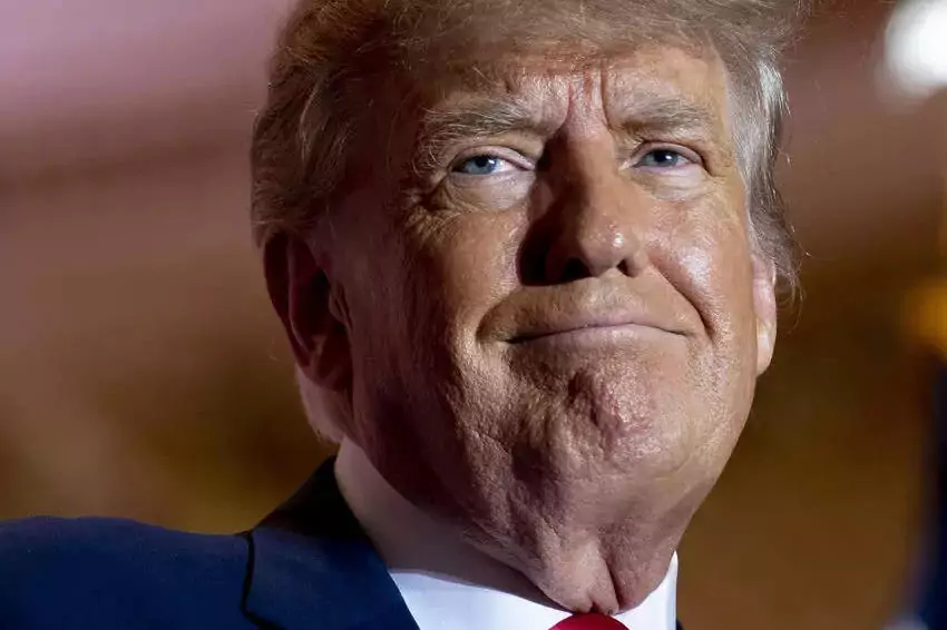 donald trump's access to facebook and instagram has been restored by meta