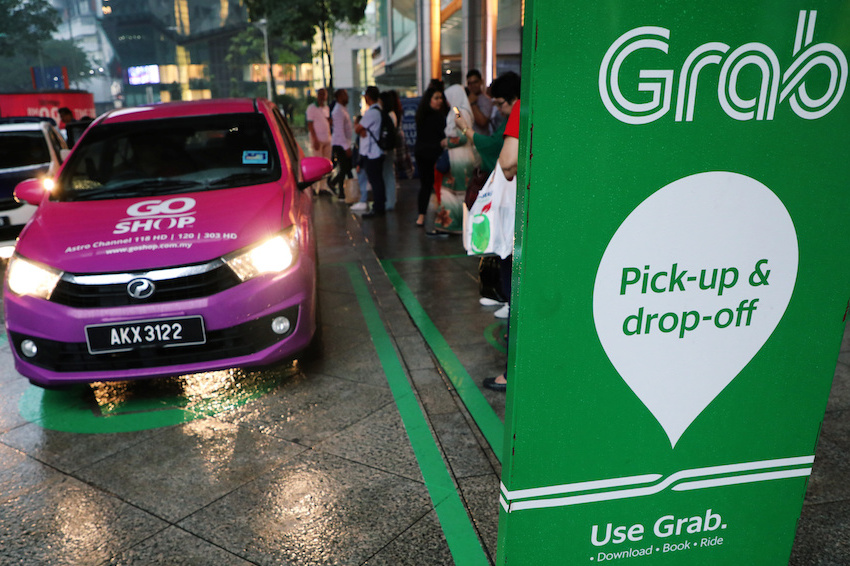 Grab: 100,000 cars won’t oversupply ‘broken’ public transit