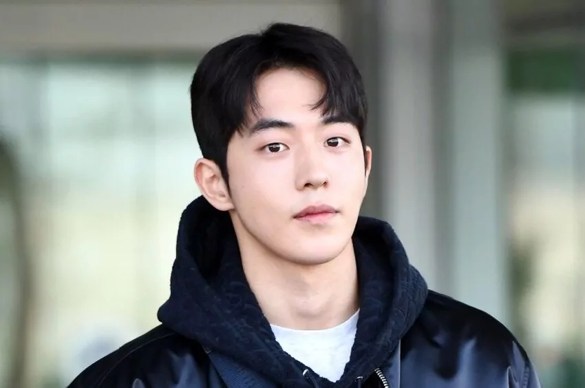nam joo hyuk will join the military in march (2)