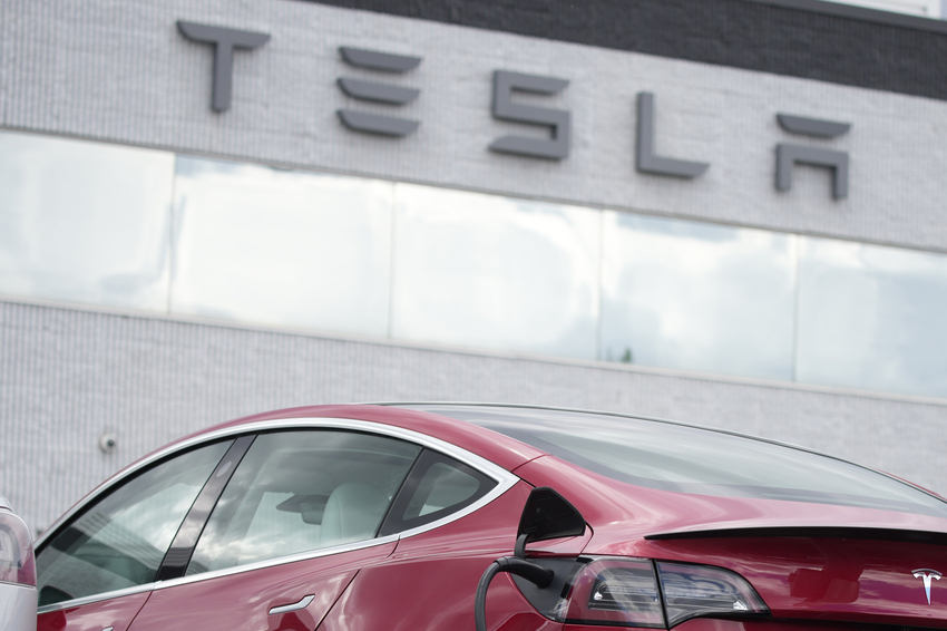 us tesla full self driving recall
