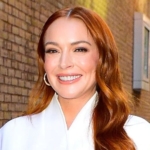 lindsay lohan announces first pregnancy