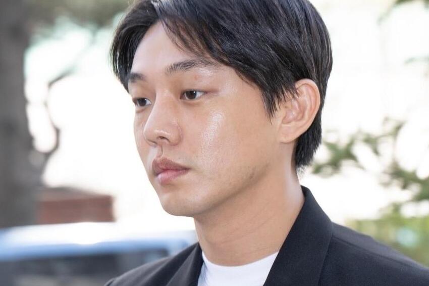 Yoo Ah-in apologizes publicly amid a police investigation into drug allegations