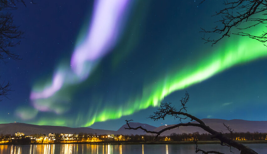 breathtaking northern lights show lights up skies across the globe