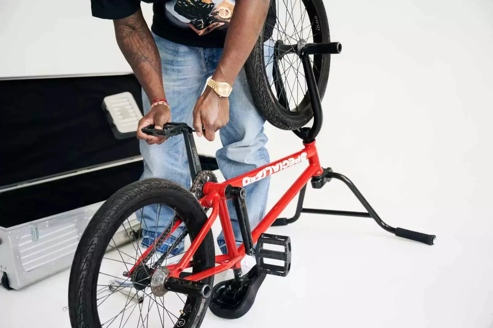 Luxury Luggage Brand RIMOWA Launches Bike Case with Nigel Sylvester