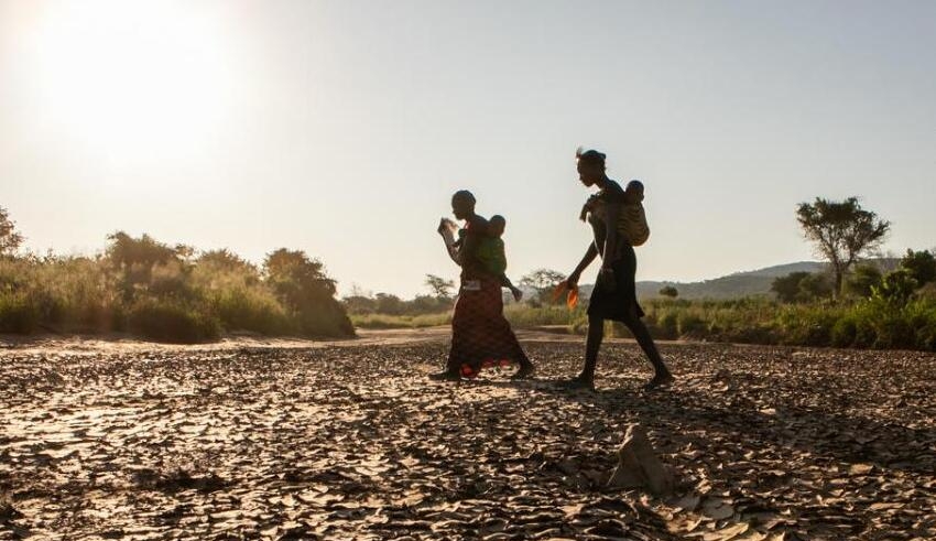 thailand suffers record breaking heat wave amid climate crisis