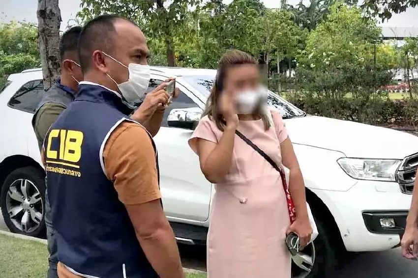 thailand probes cyanide killings by hotel employee