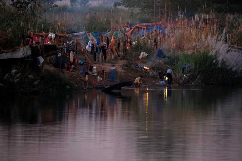myanmar crisis deepens as thousands flee violence to thailand