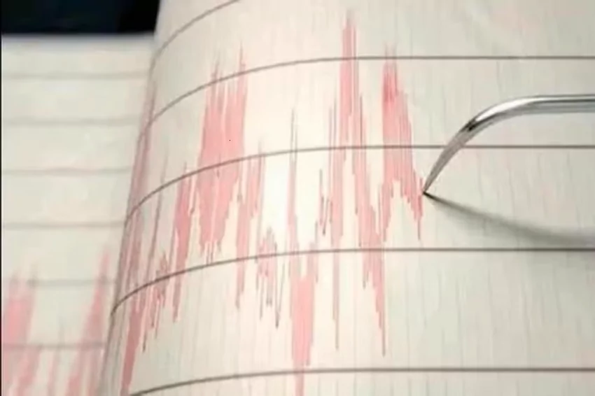 6 3 magnitude earthquake hits japan no tsunami warning issued
