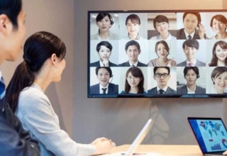 Chinese Companies Employ Unconventional Tactics to Attract South Korean Tech Talent