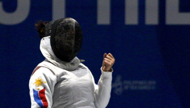 fencing sensation sam catantan overcomes injury to secure sea games silver