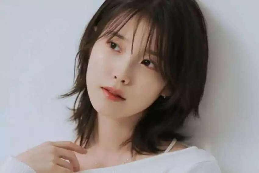 IU’s Birthday Donation: 250 Million to Aid Single Parents and Elderly Living Alone