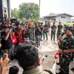 indonesian papua separatists threaten hostage execution to secure talks