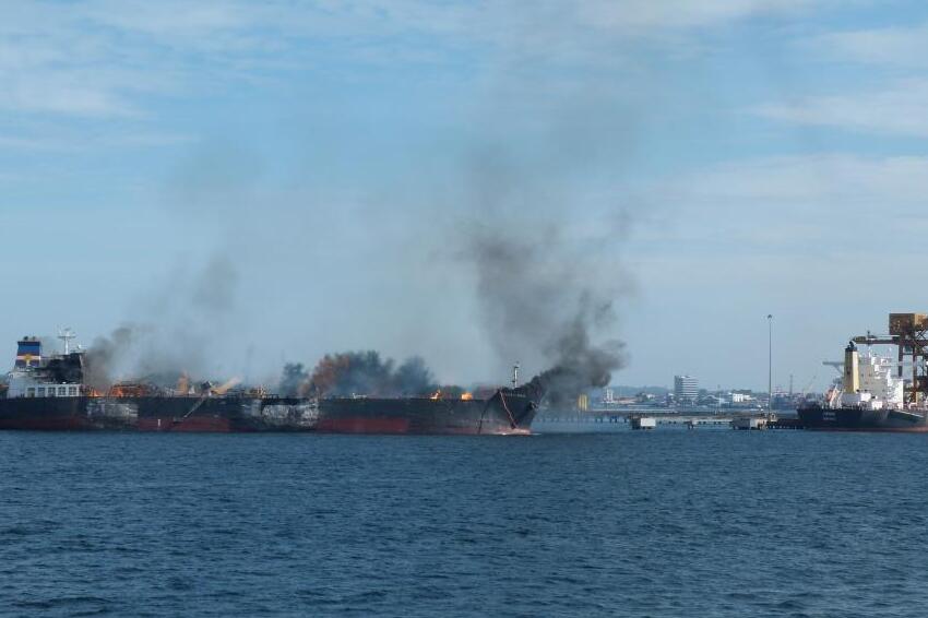 Massive Fire on Oil Tanker off Malaysia’s Coast Raises Environmental Concerns