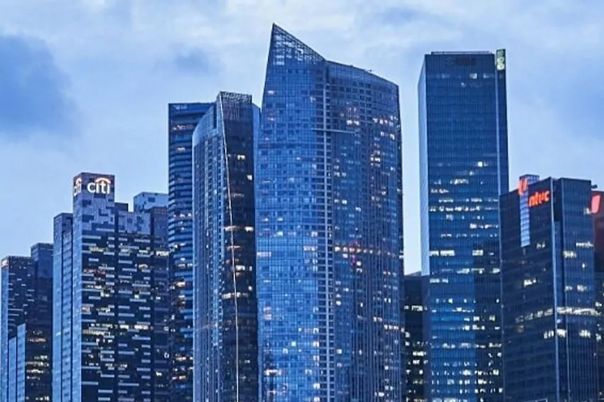singapore's stability and prosperity attract mainland chinese buyers to luxury homes