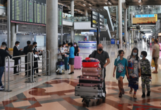 thailand's labor market soars as tourism sector rebounds