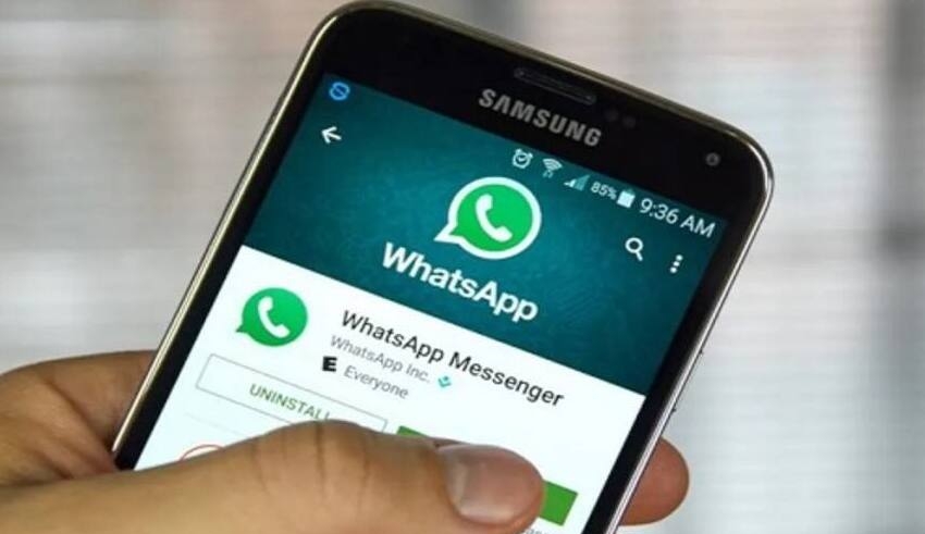whatsapp breaks boundaries singapore users can now pay businesses within the app