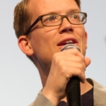 youtube star hank green reveals battle with cancer