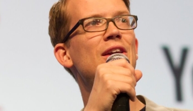 youtube star hank green reveals battle with cancer