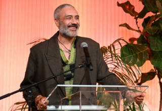acclaimed director taika waititi challenges white hollywood to embrace diversity