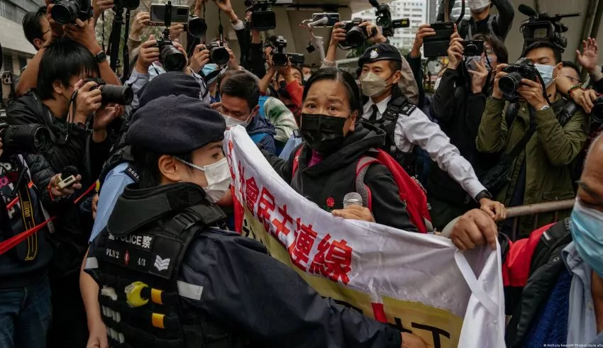 Japan Reacts to Detention of Hong Kong Student, Raises Human Rights Concerns