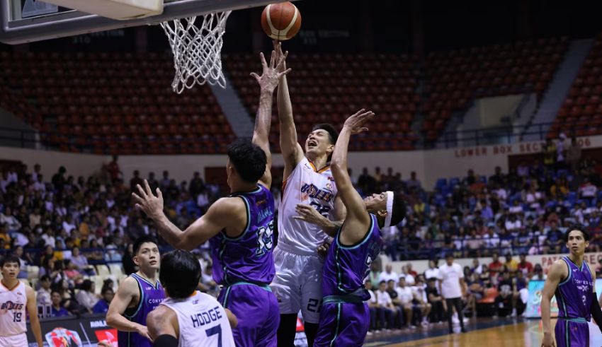 maliksi celebrates homecourt win as meralco bolts beat ginebra in basketball game