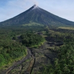 mayon volcano logged 184 volcanic earthquakes in past 24 hours