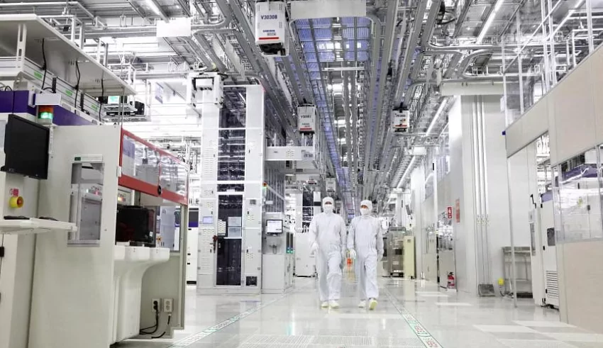 South Korea’s Factory Activity Faces Longest Downturn in at Least 19 Years