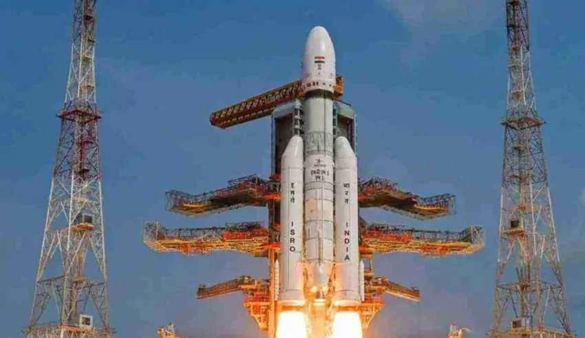 India Strives for Historic Landing on Moon’s South Pole After Russia Crashes