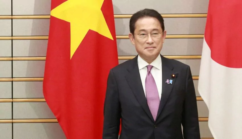 japan requests record defense spending amid rising tensions with china