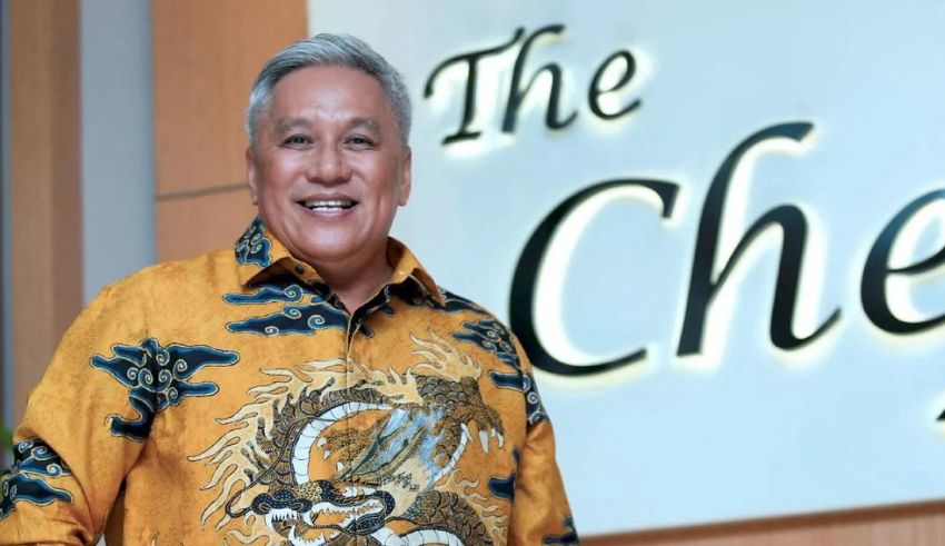 Malaysian Celebrity Chef Wan Reveals Lymphoma Diagnosis with Signature Optimism