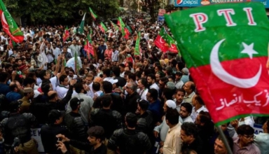 pti protests the authorities after being barred from meeting imran khan