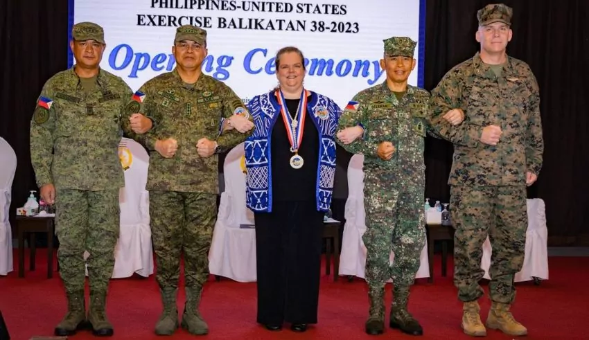 US Military Eyes Port in Philippines Amid Tension with China