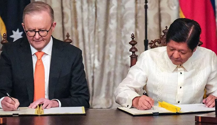 Australia and Philippines sign strategic partnership pact