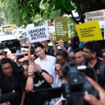 protestors in malaysia are getting harassed where’s the police