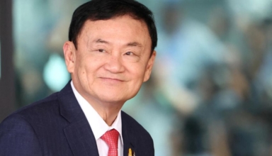 thai king commutes former pm thaksin's prison sentence