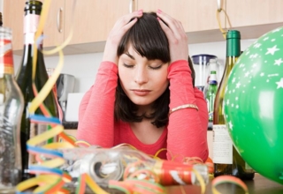 understanding why women have worse hangovers than men