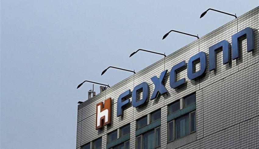 here’s why china’s giving apple’s biggest supplier a hard time