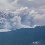 indonesia volcano eruption kills 11 hikers, 12 missing
