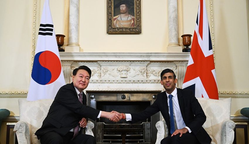 south korea uk sign new downing street accord to boost partnership