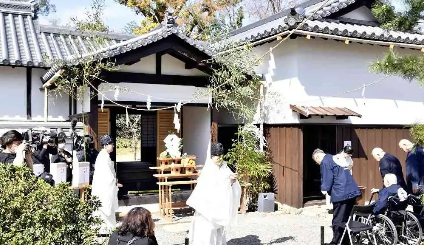 Suzuki Surname Holders Get $10,000 to Move to Japanese Town
