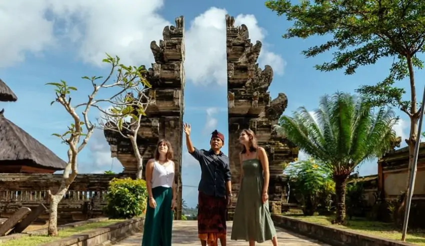 everything you need to know about the new indonesian law as a tourist