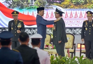 indonesia's presumed next president prabowo now a 4 star general here's how and why