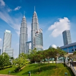 malaysia's economy is falling a big win for tourists for cheap vacations