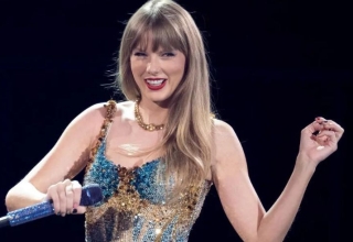 the hidden racism of taylor swift fans, according to a professor