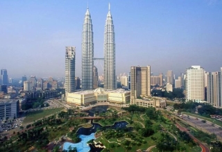 malaysia a hub for ai and e commerce development