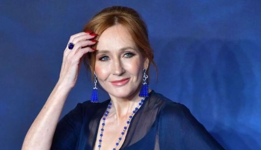 j.k. rowling announces a new harry potter show (2)