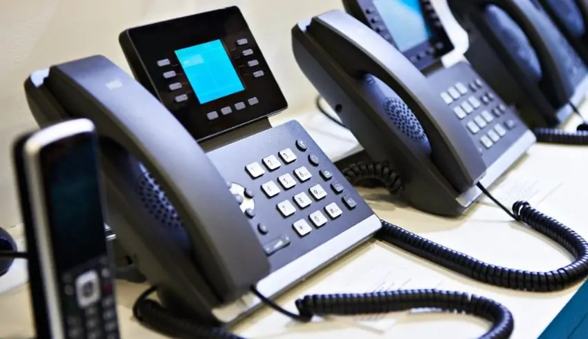 Why Nobody is Using the Landline Anymore – Goodbye Telephone?